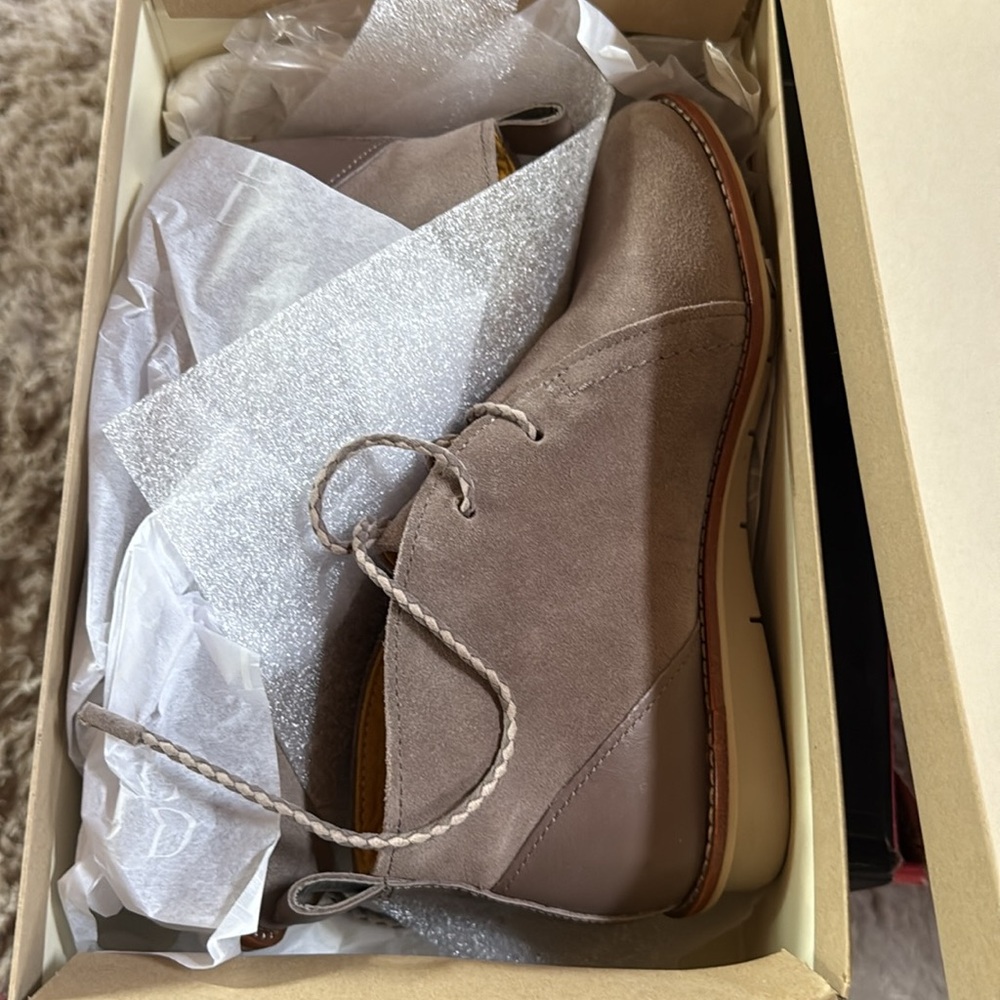 ED by Ellen Shadow Oiled Calf Suede Shoes - Picture 3 of 5